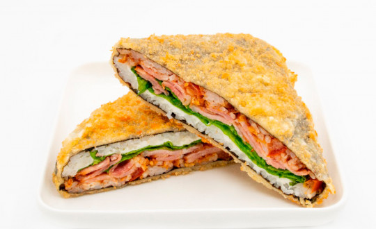 Заказать Сэндвич с беконом с доставкой на дом в Новосибирске, Империя суши